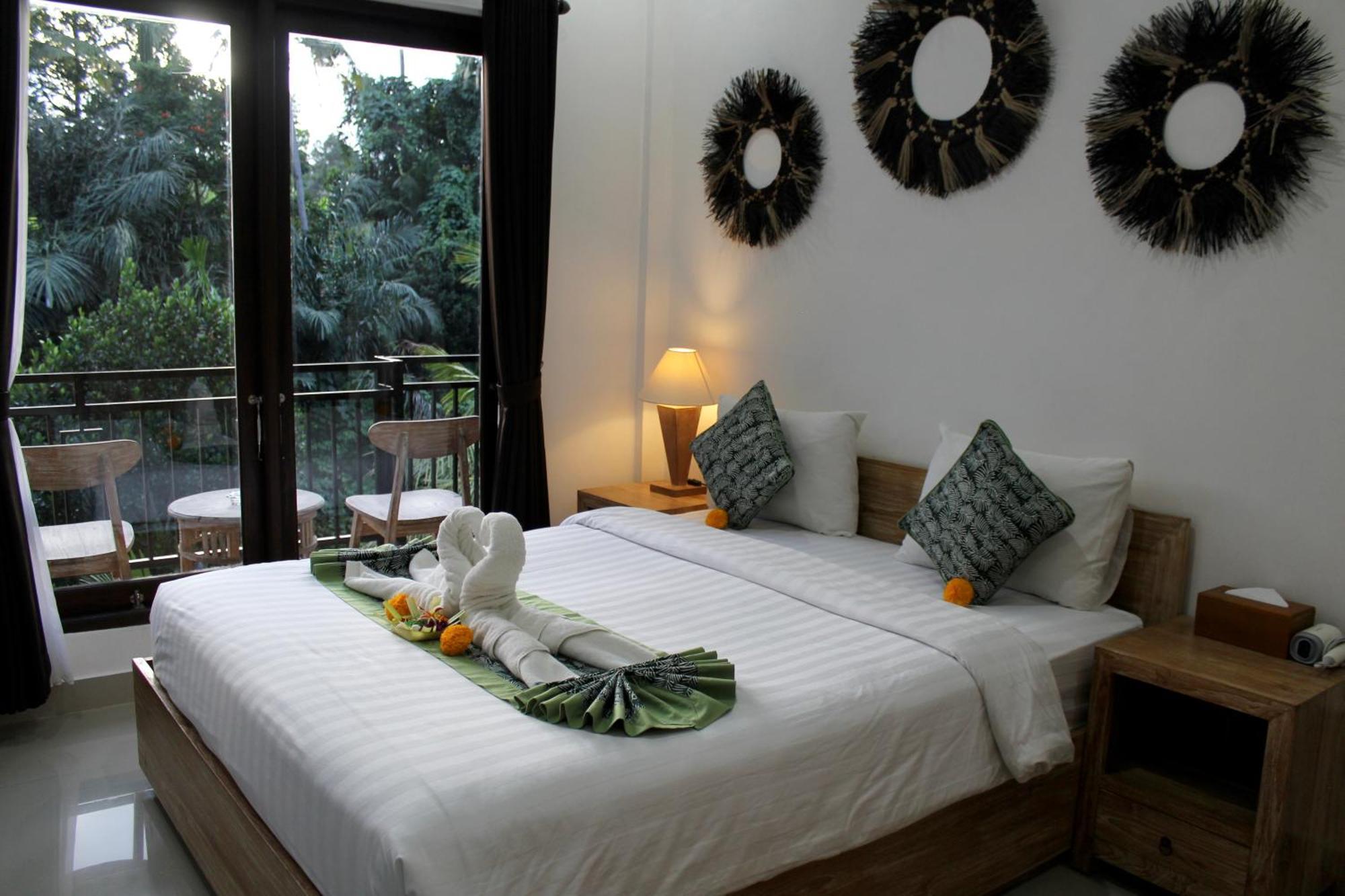 Hanaka Riverside Ubud Bagian luar foto