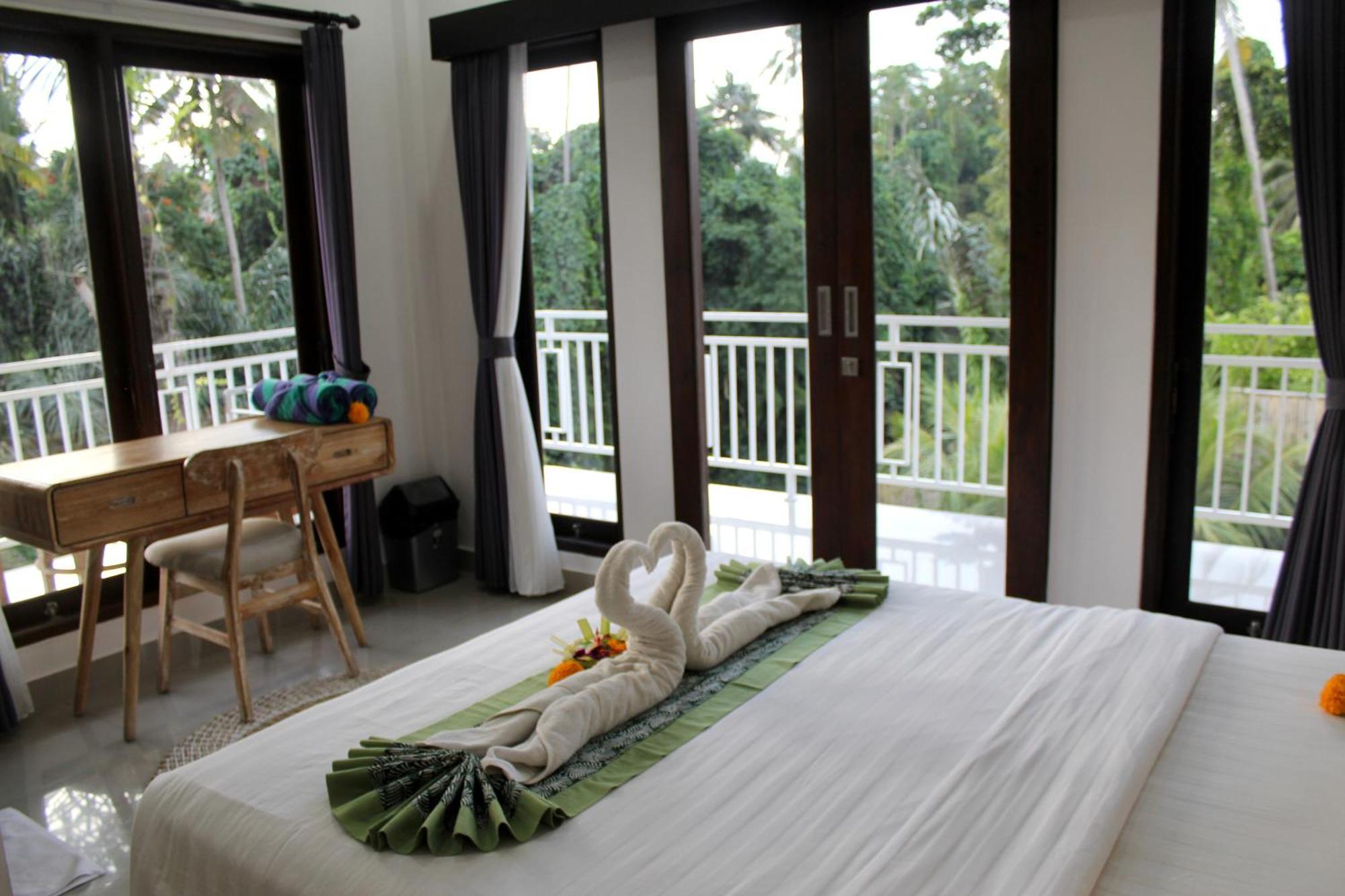 Hanaka Riverside Ubud Bagian luar foto